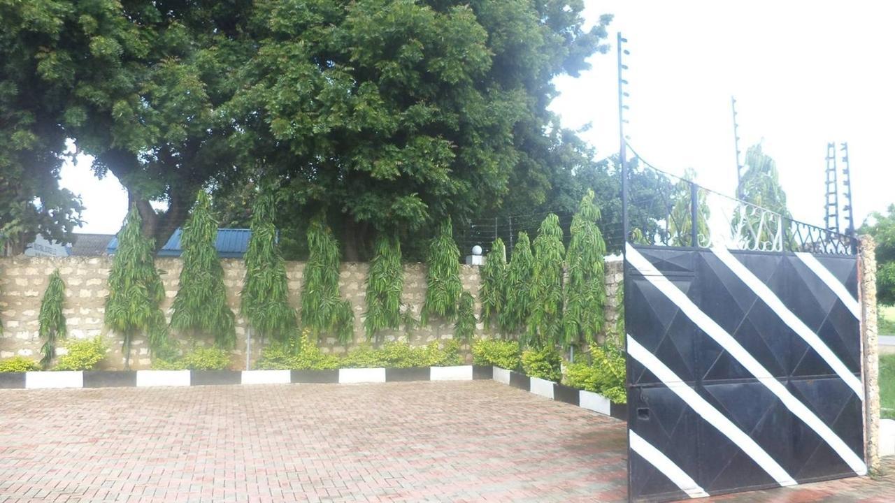 Prestige Holiday Resort Malindi Exterior photo